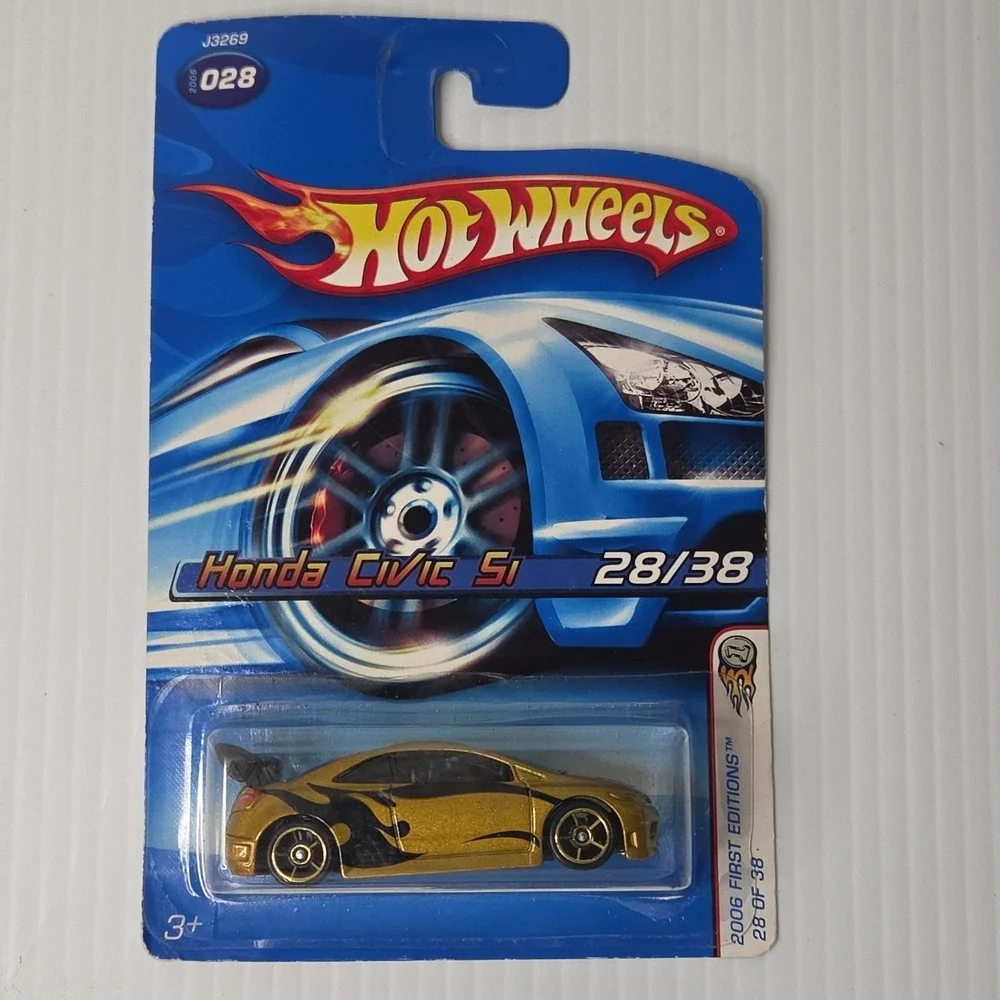 2006 Hot Wheels First Editions 28/38 Honda Civic Si Gold Variant OH5 Wheel